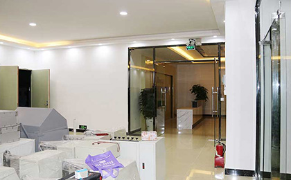 高低温试验箱厂家展厅